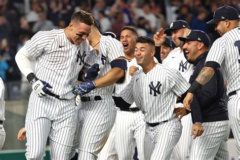 Aaron Judge’s two-homer day ignites Yankees’ improbable comeback victory over Shane McClanahan, Rays